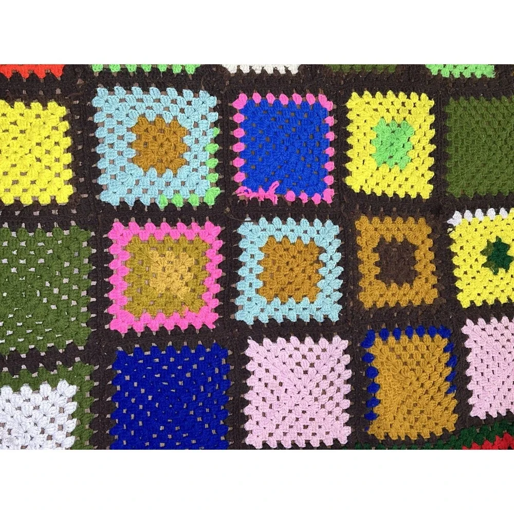 Afghan Throw Granny Square Blanket Vintage Handmade Crochet 66x50‎ Cottagecore
